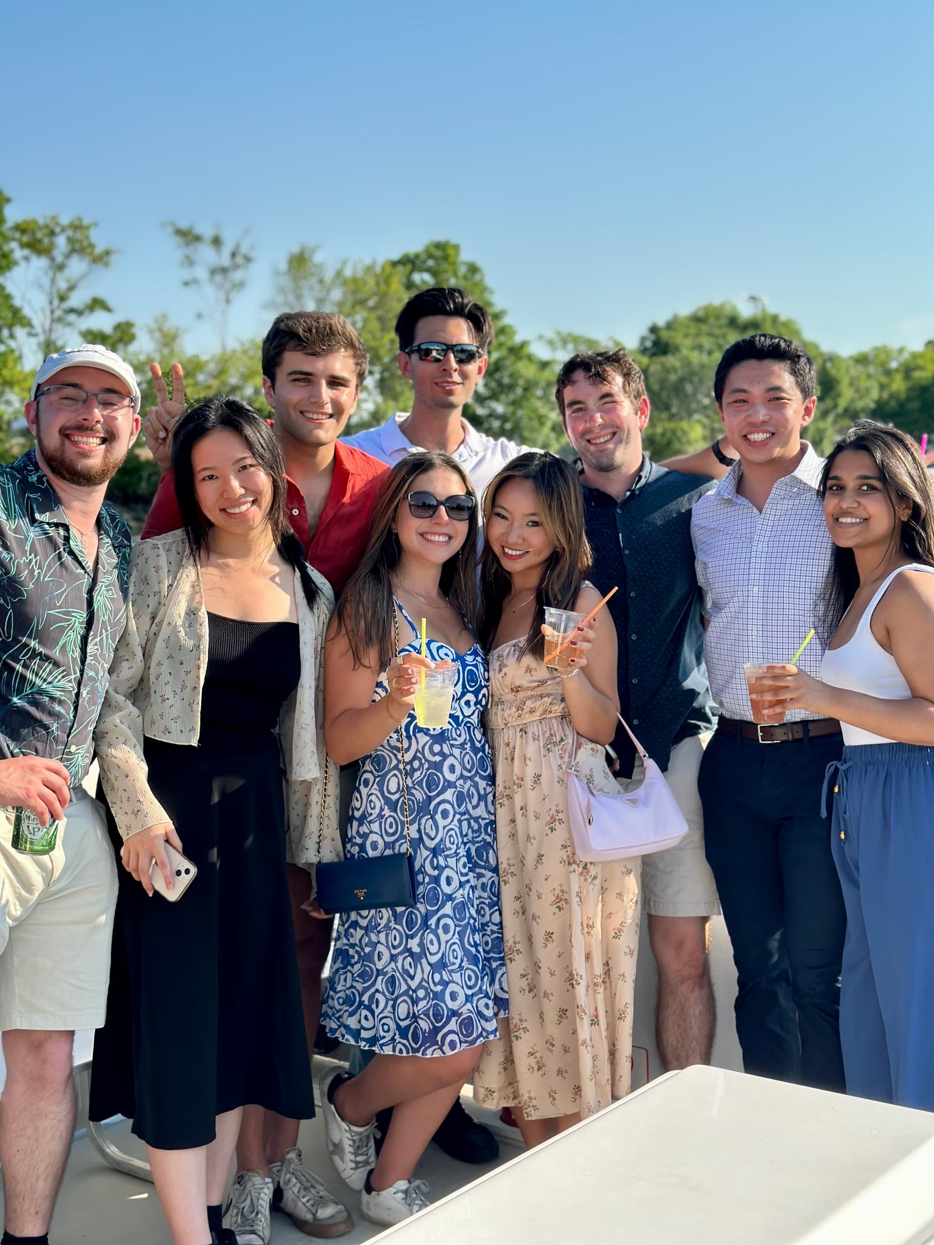 Happy Hour Cruise Wilmington Riverfront: 1-Hour Cocktail Cruise on the Christina River