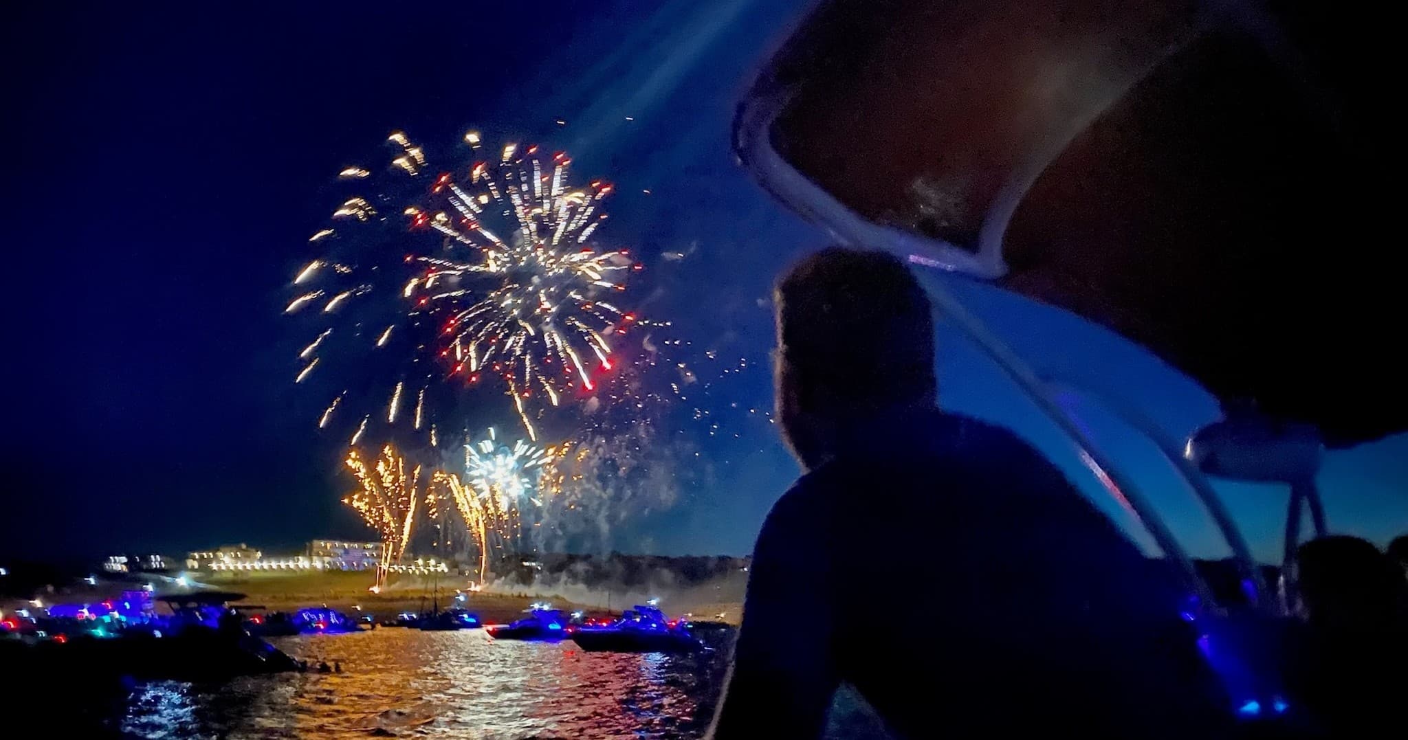 Fireworks Show on Lake Travis: Austin’s Ultimate Summer Event