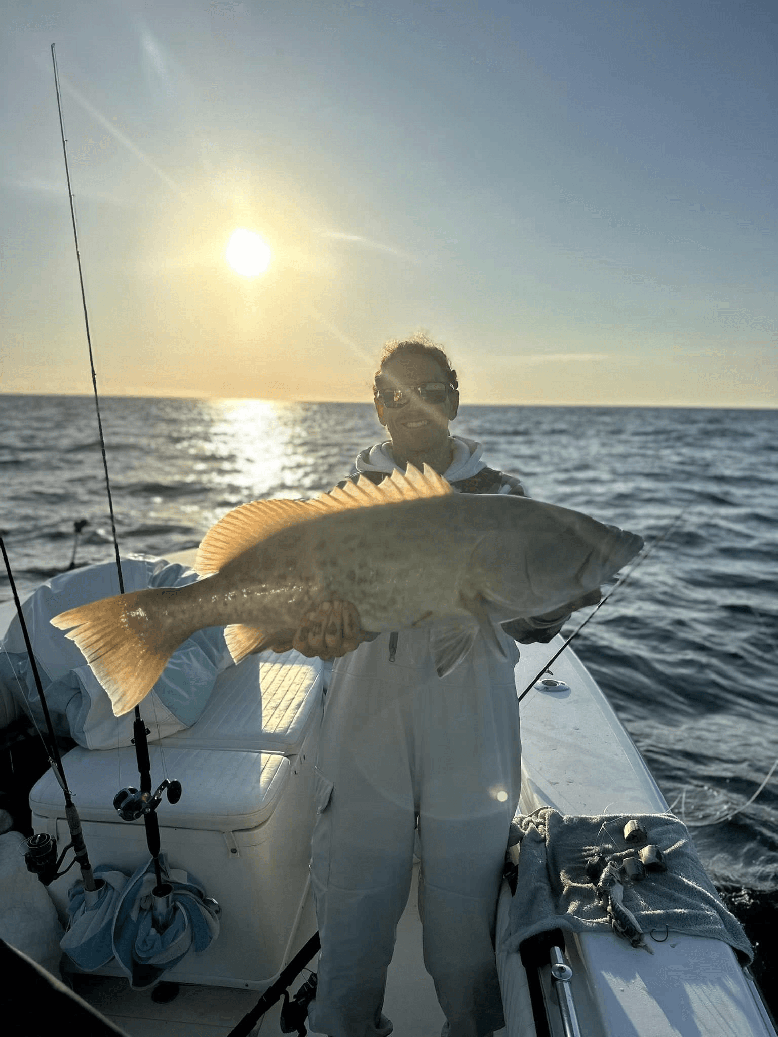 Offshore Fishing Adventure with Fishizzle Offshore in the Deep Sea