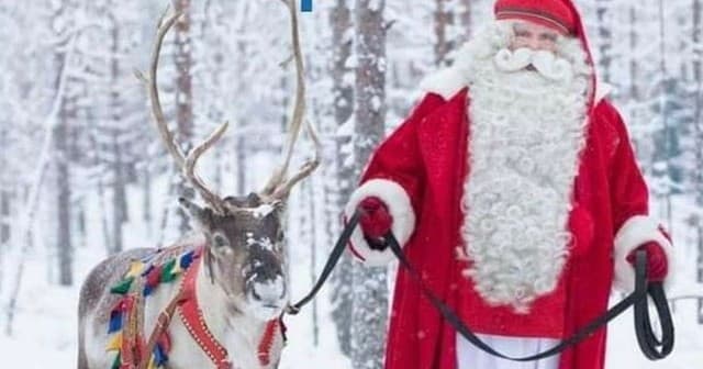 Santa's Village Tour with LappiTrip in Rovaniemi