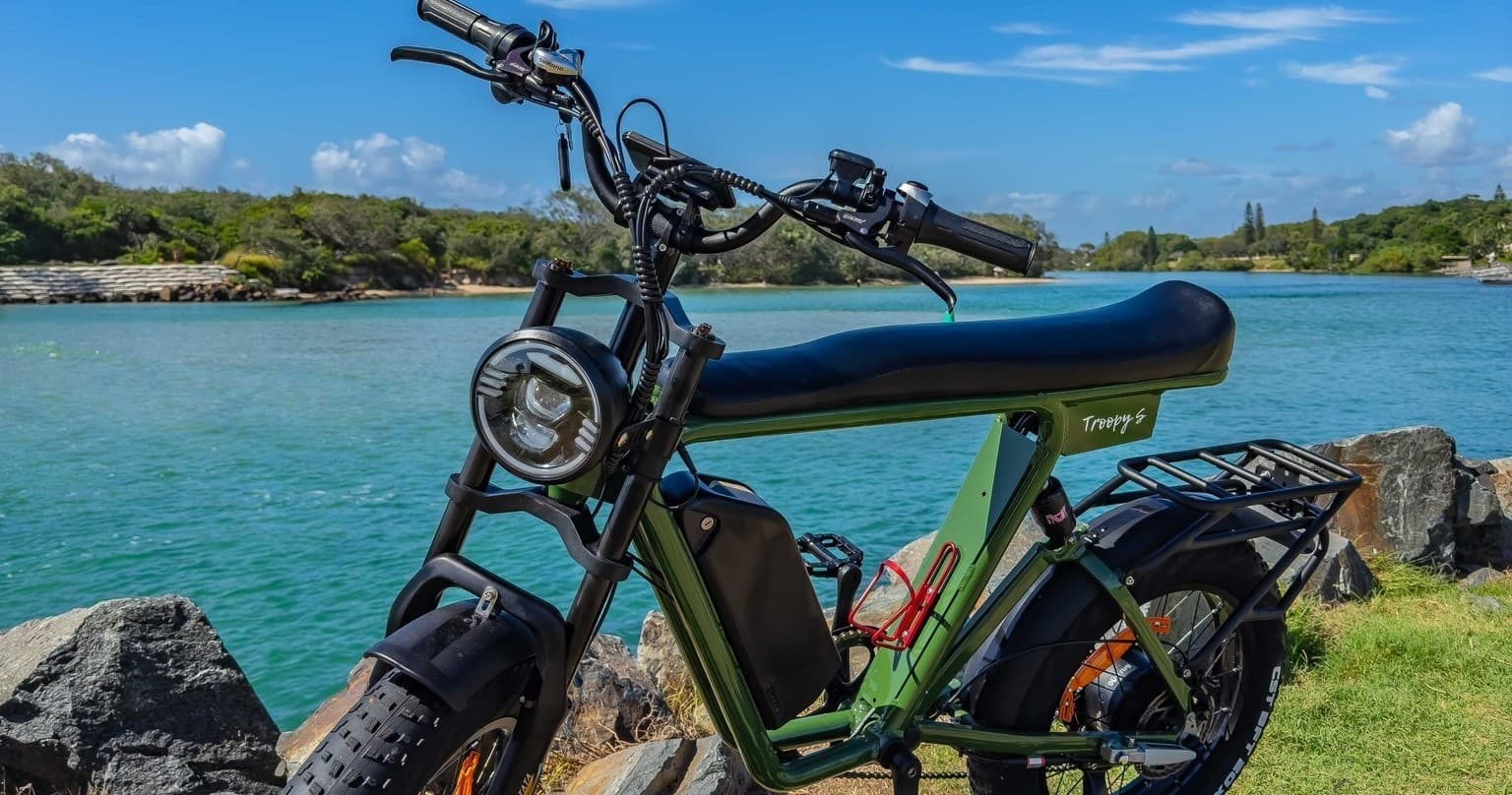 Explore Kingscliff Coast on the VelectriX E-Bike