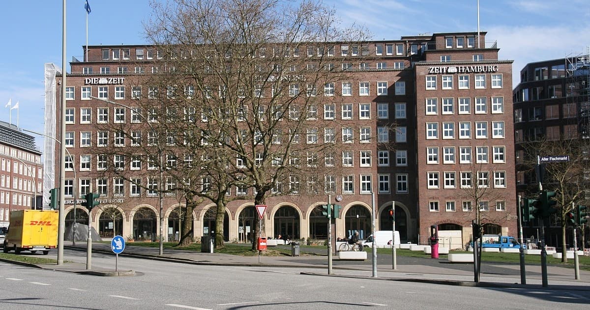 Urban History Tour of Hamburg's Media Scene