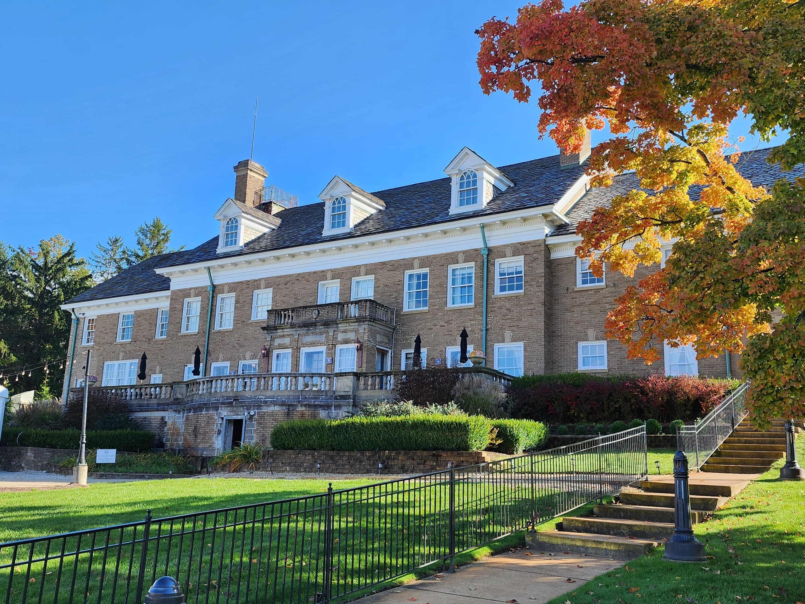 Historic Felt Estate Tours & Events in Holland, MI
