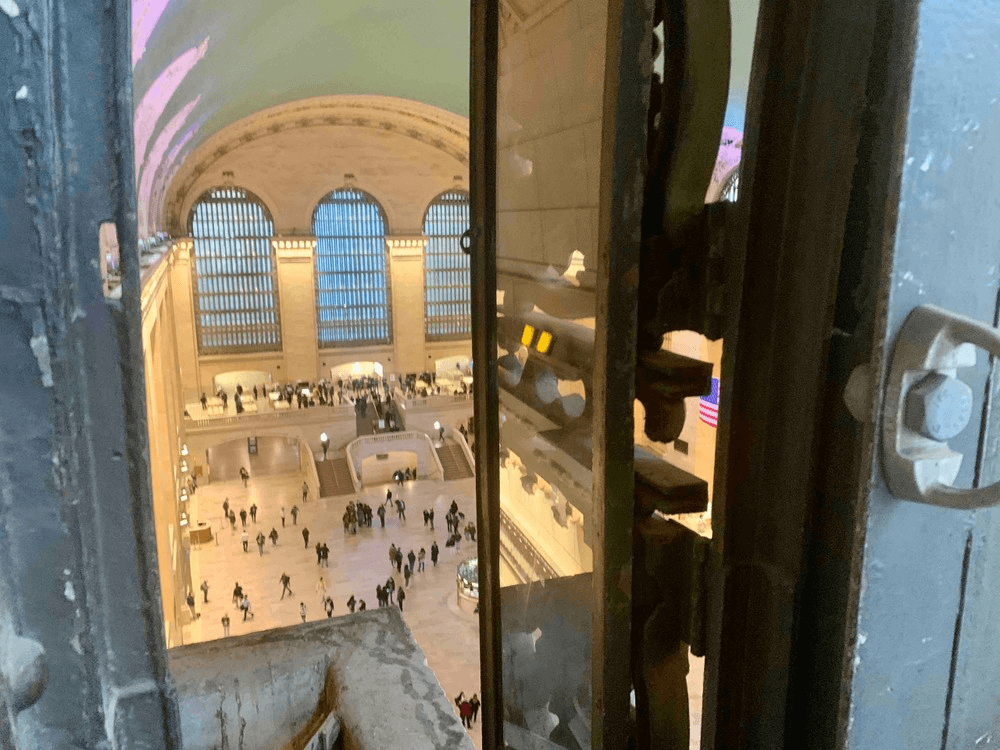 Grand Central Terminal Tour with Your New York Story