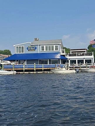 Dock n Dine Boat Charter Experience by Anchor Boat Charters