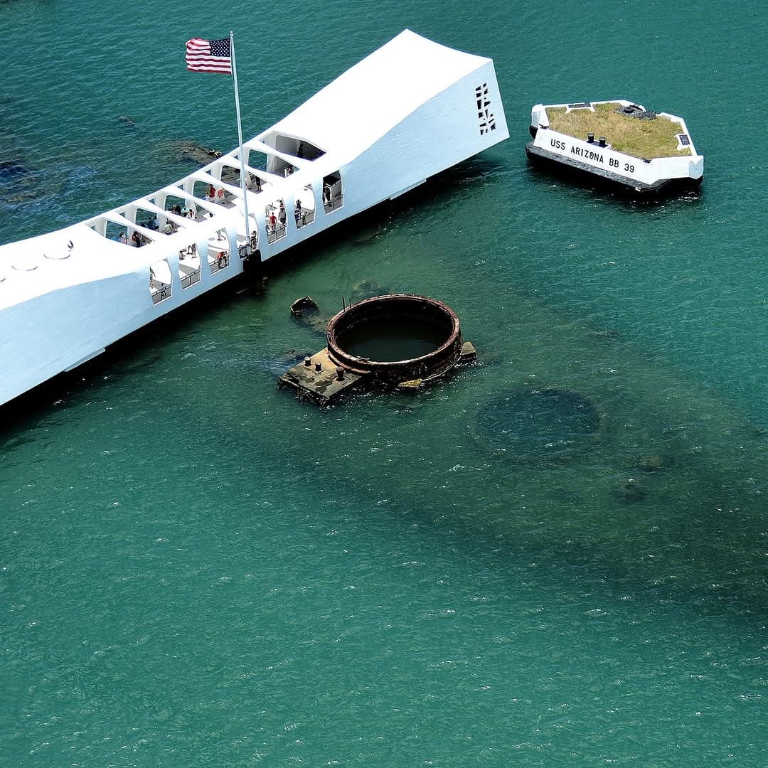 Pearl Harbor Memorial Tour from North Shore: USS Arizona, Battleship Missouri & Aviation Museum