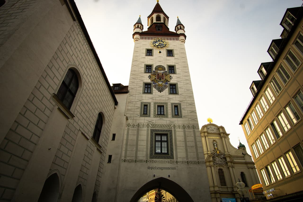 Munich’s Old Town Sensory Tour | Adventure World Tours