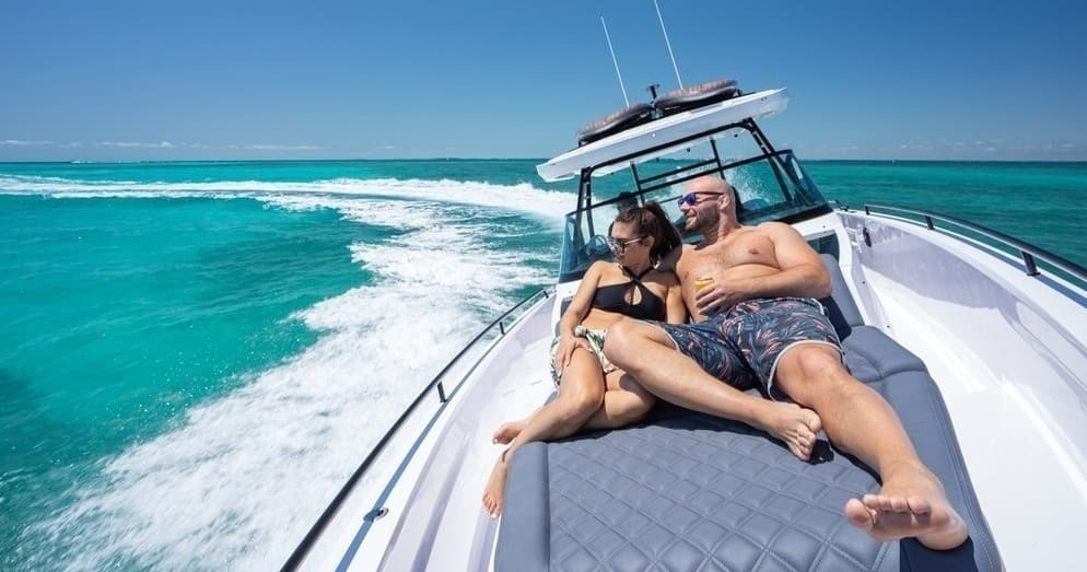 Axopar 37' Private Charter: Full-Day Snorkel & Sandbar Adventure in Grace Bay