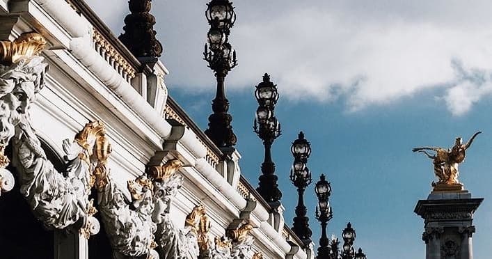 Historic Private Walking Tours with Babylon Tours Paris