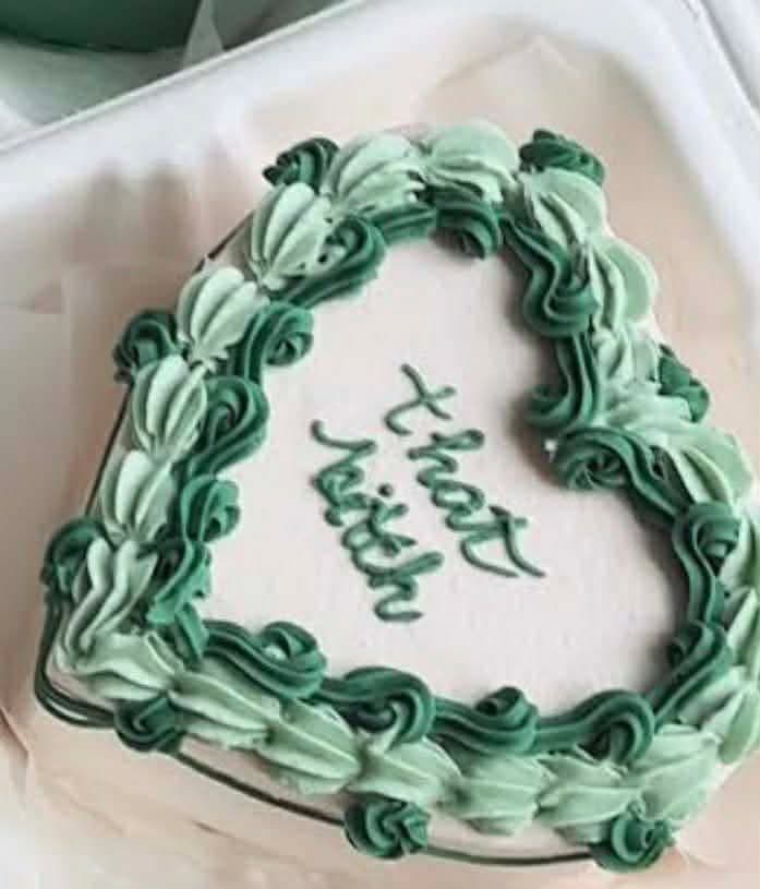Buttercream & Bows Vintage Bento Cake Class in Salina with Bibliophiles Kitchen photo 1