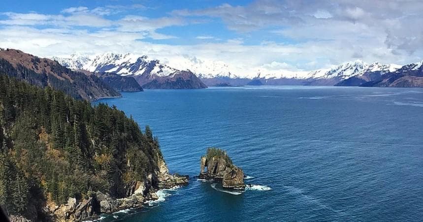 15-Minute Helicopter Flight Over Seward’s Glaciers