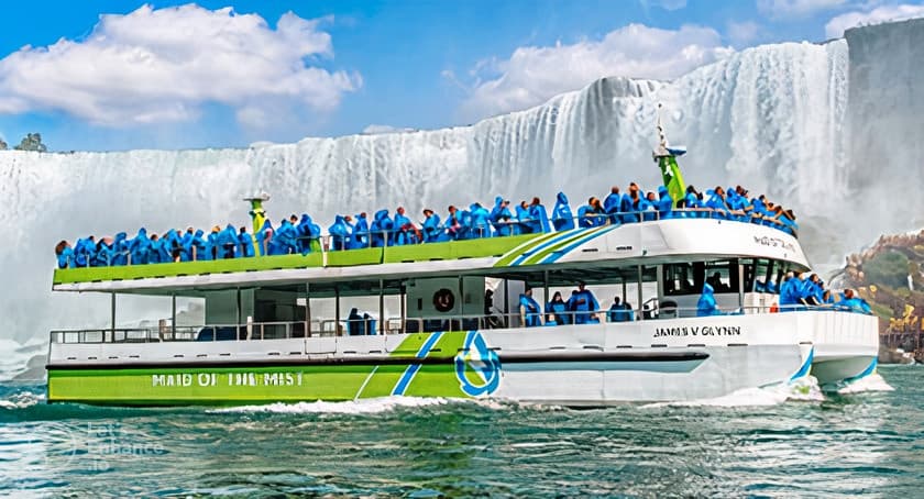 Explore Niagara Falls in Autumn and Spring with a Scenic Winery Tour