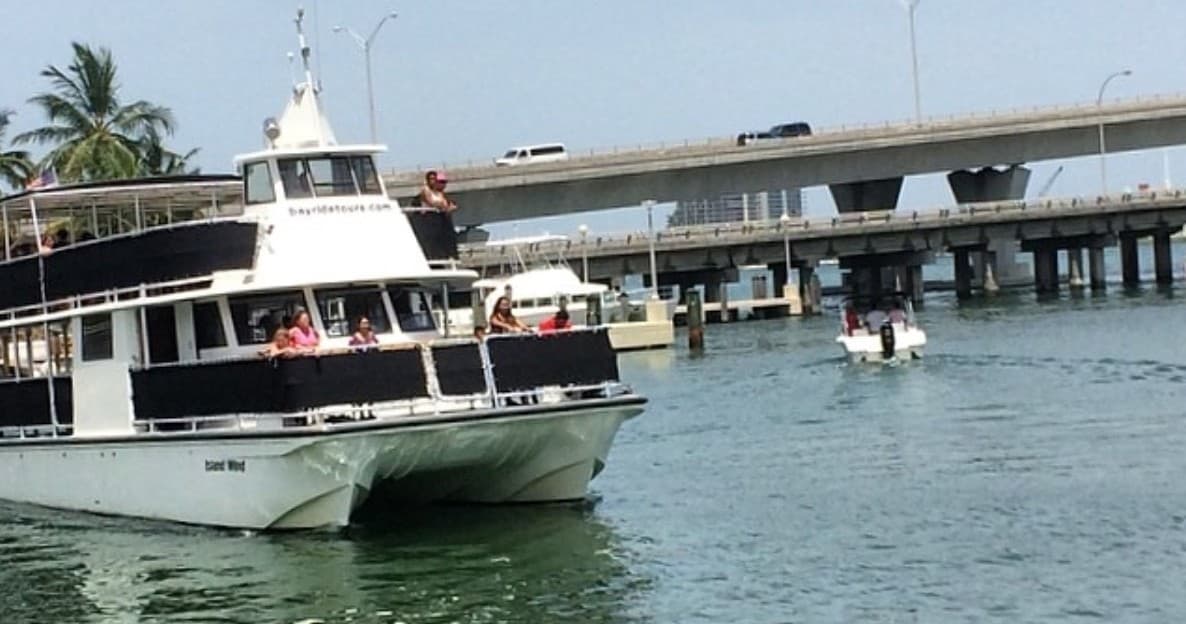 Miami Boat Tour on Biscayne Bay: Wildlife & Skyline Cruise