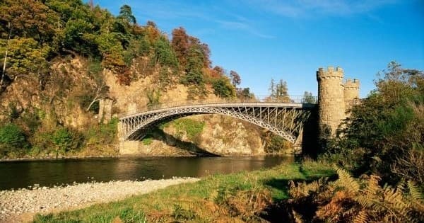 Whisky Tasting Adventure with The Dram Queen in Speyside
