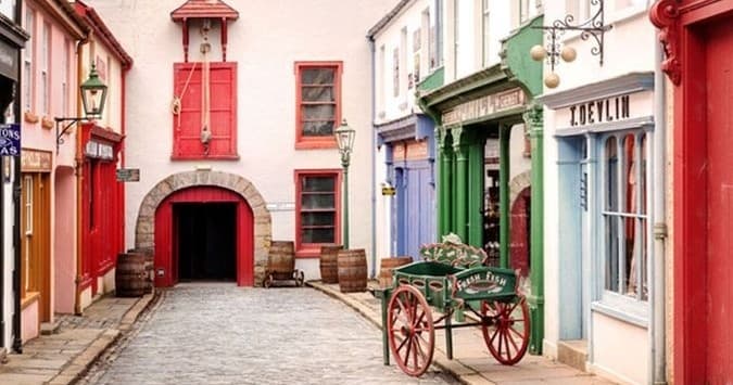 County Tyrone & Ulster Folk Park Tour with Giants Causeway Tours