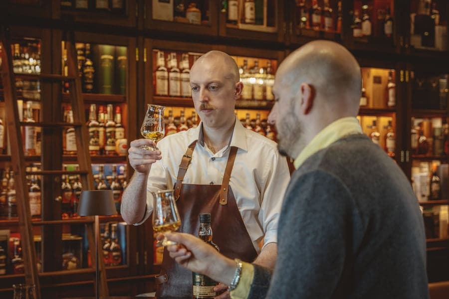 Whiskey Tasting at Smoke & Oak in Temple Bar