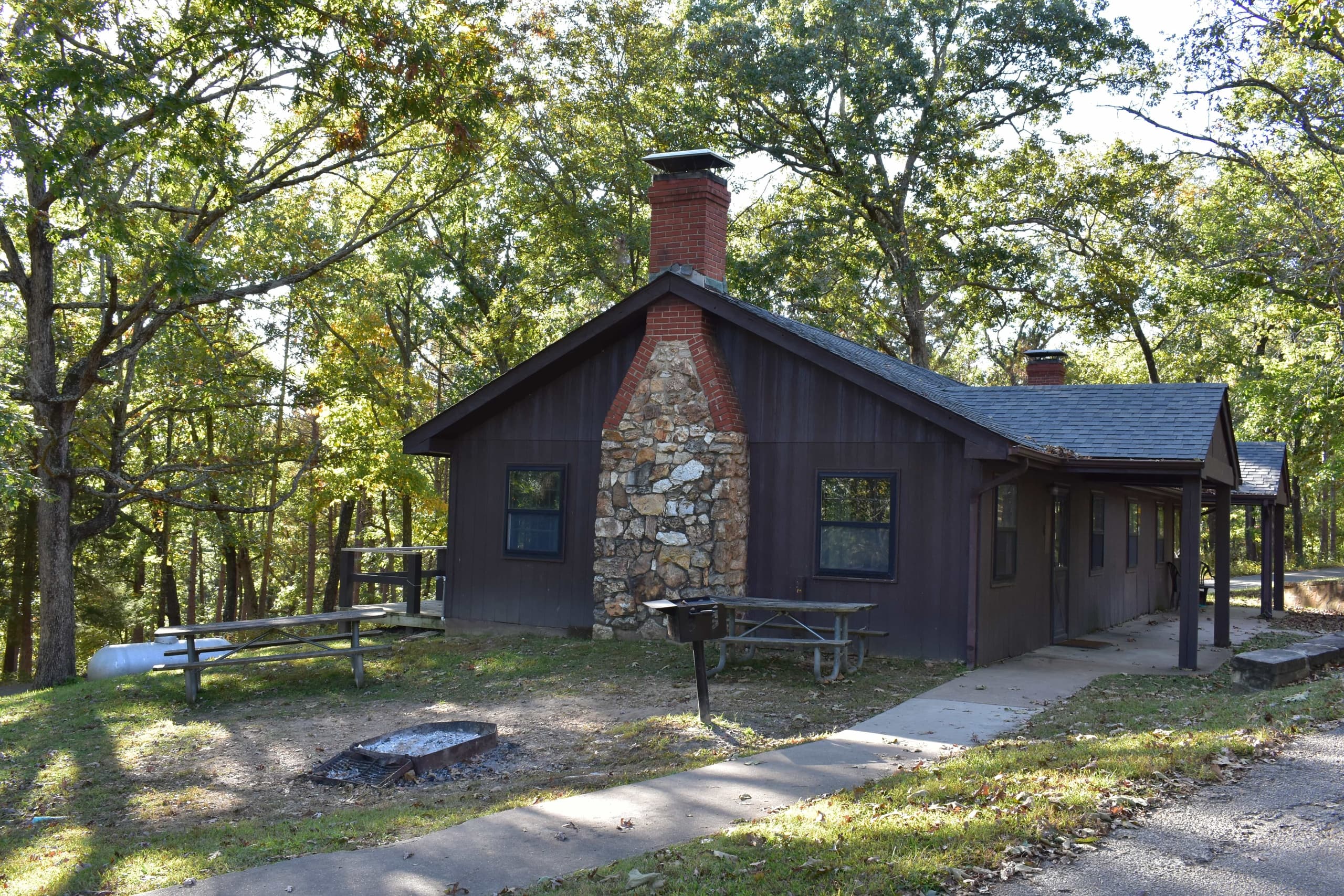Cozy Cabin #19 Stay in Sullivan, Missouri
