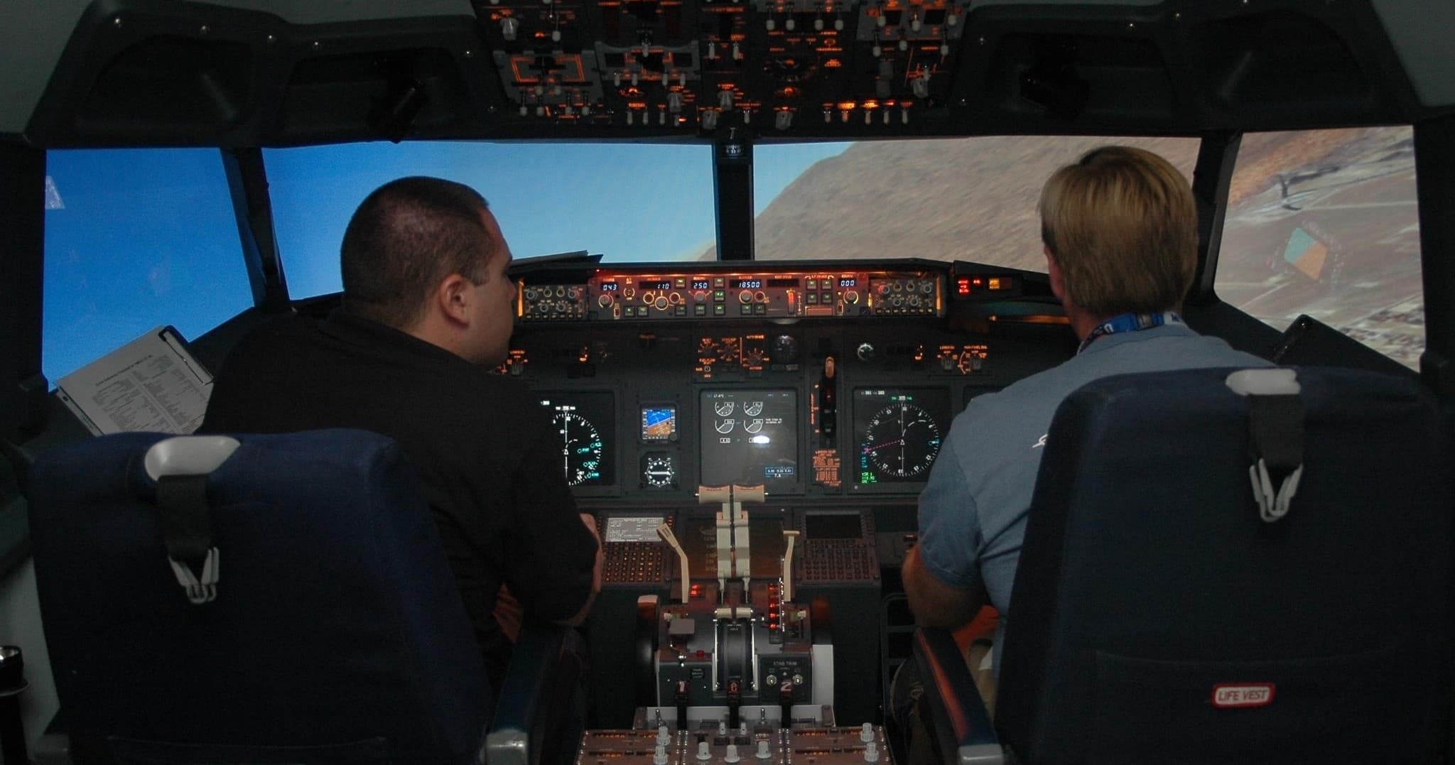 Thrilling 60-Minute Boeing-737 Flight in Anaheim, CA