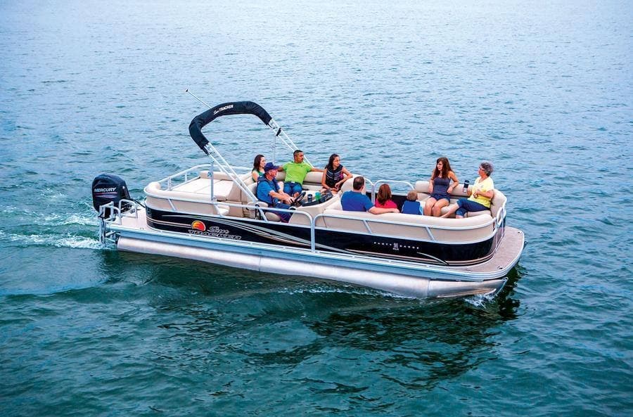 Boating Adventures with Blue Cat Boat Rentals in Bigfork