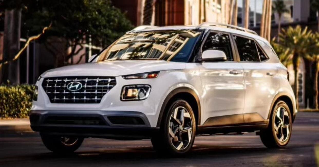 Drive Tampa Bay’s Gulf Coast with Top Car Share