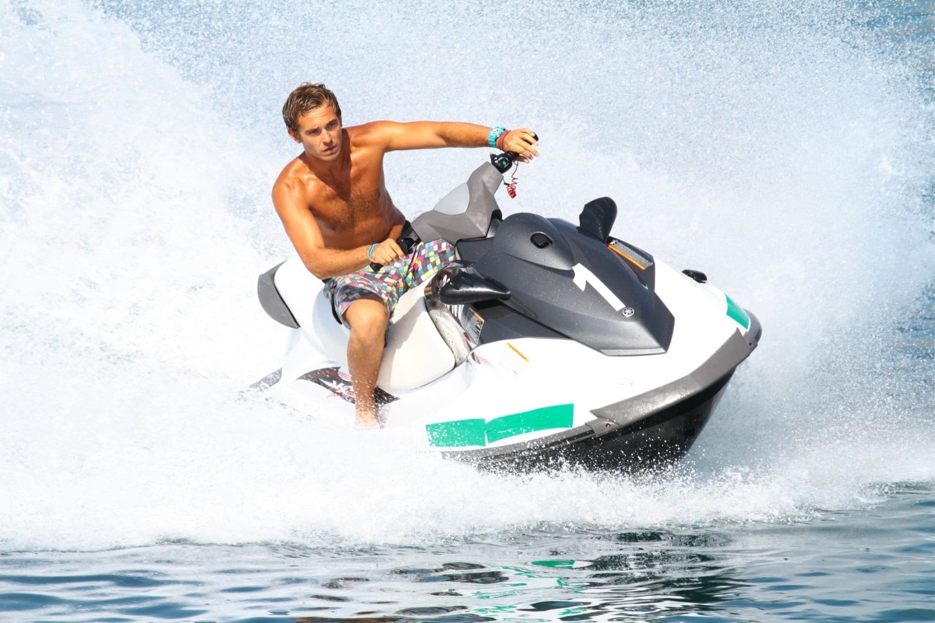 Lake Palestine Jet Ski Rentals: 3-Person High-Speed Rides from Frankston
