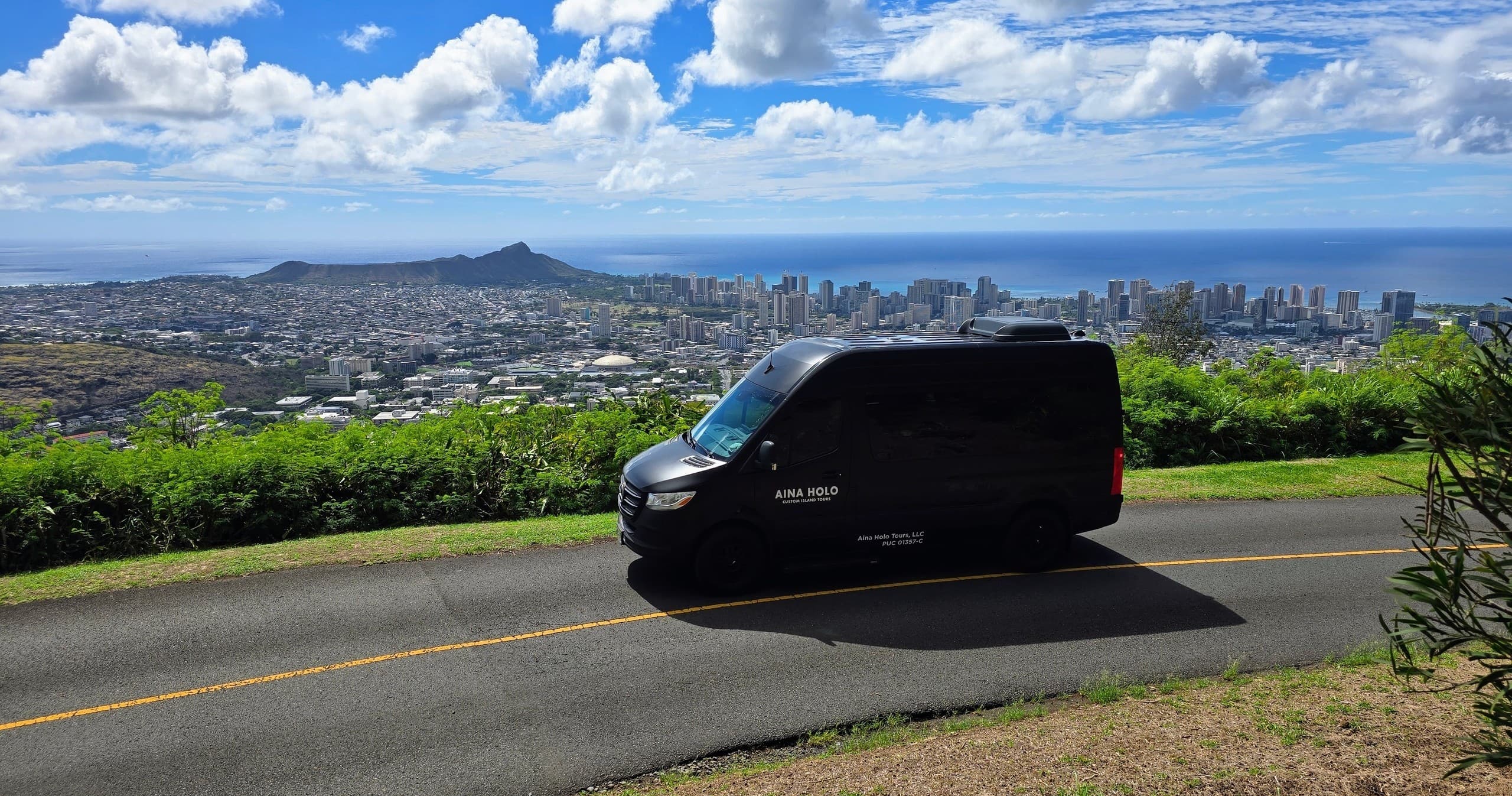 24-Hour Private Sprinter on Oahu: Ultimate Chauffeur Experience for Events, Tours & Transfers