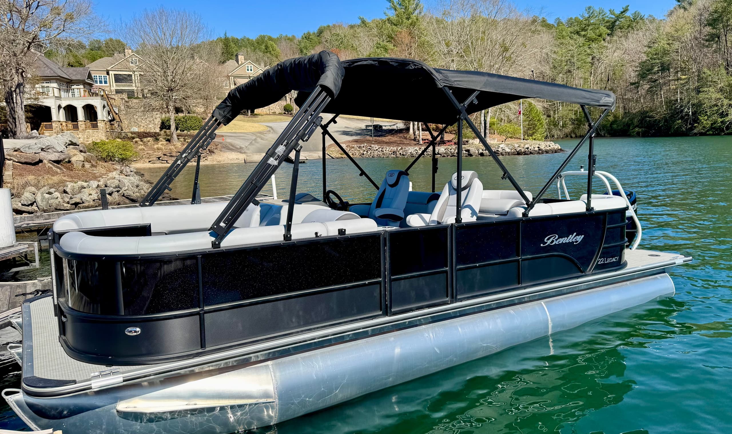 Boat Rentals with Lake Vibes in Weaverville, NC