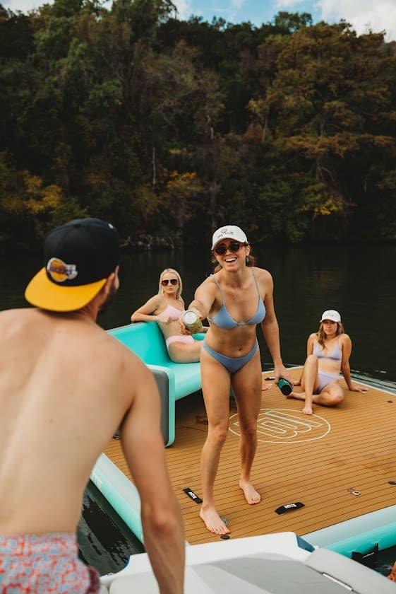 Lake Daze Boat Rentals & Lessons fleet