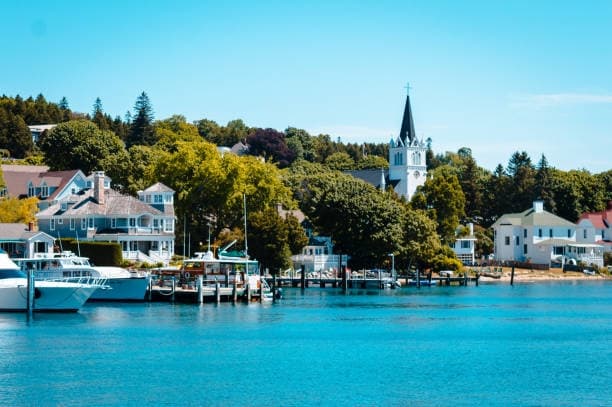 Day Sail Adventure on Mackinac Island, Michigan