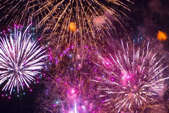 Plymouth Private Fireworks Cruise: VIP July 3–4 Sunset Yacht Experience photo 4