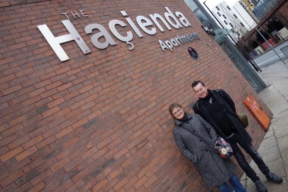 Manchester Music Walking Tour by Brit Music Tours