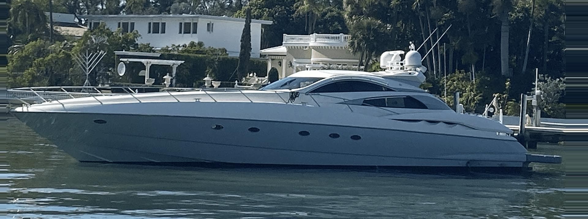 Miami Yacht Trip with Vice Yacht Rental: A Luxe Day on the Water