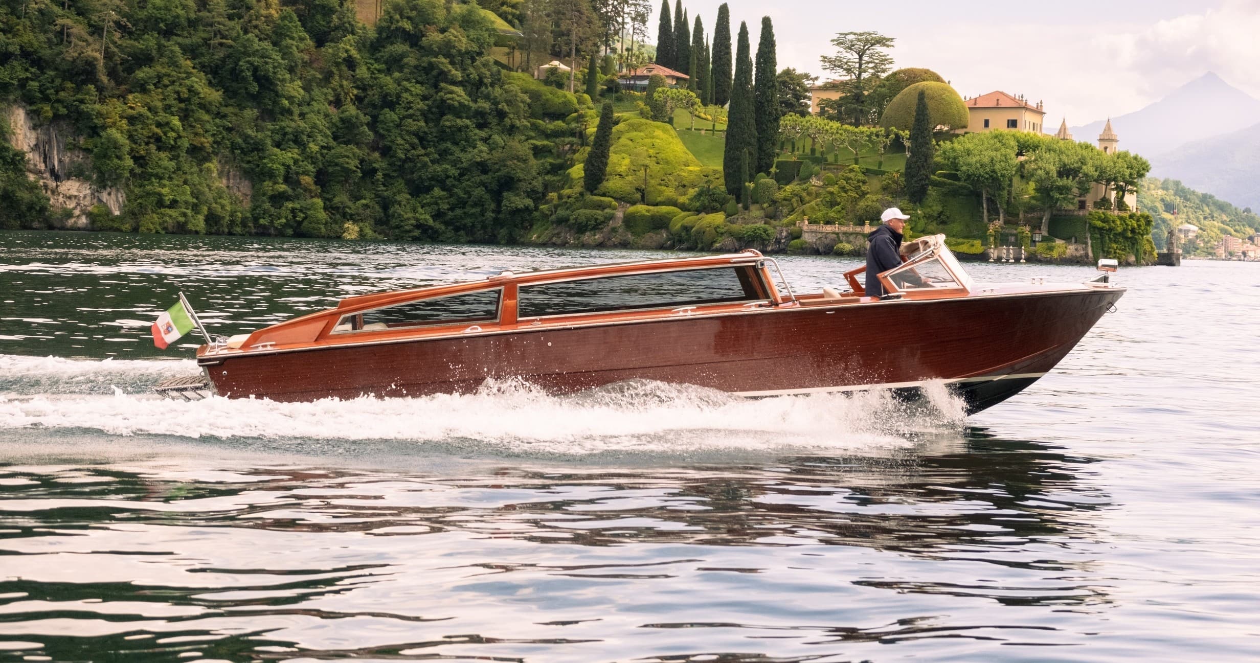 Lake Como Boat Tours with Mostes Classic Boats in Riva