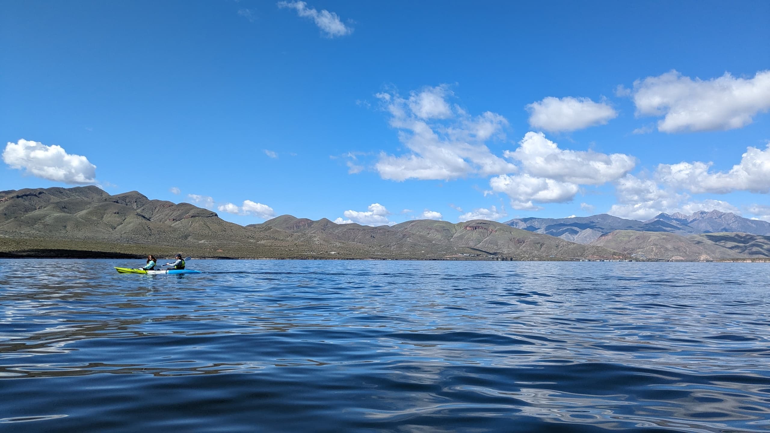 Explore Roosevelt Lake: Guided Kayak Tour Through Arizona’s Tonto National Forest
