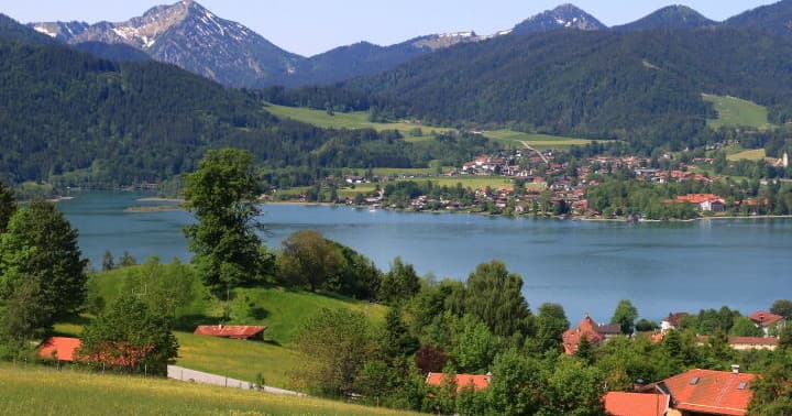 Tegernsee Beer Hike – Beerwanderers in Bavaria