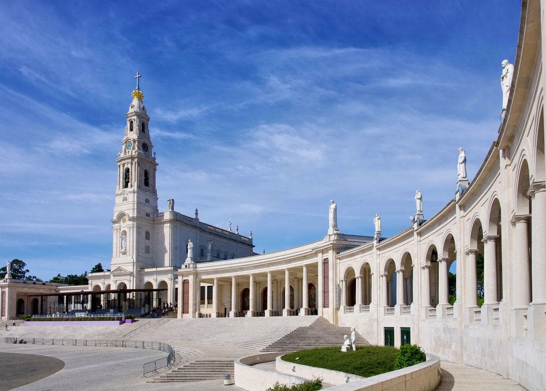 Fátima Private Tour with What to do in Portugal