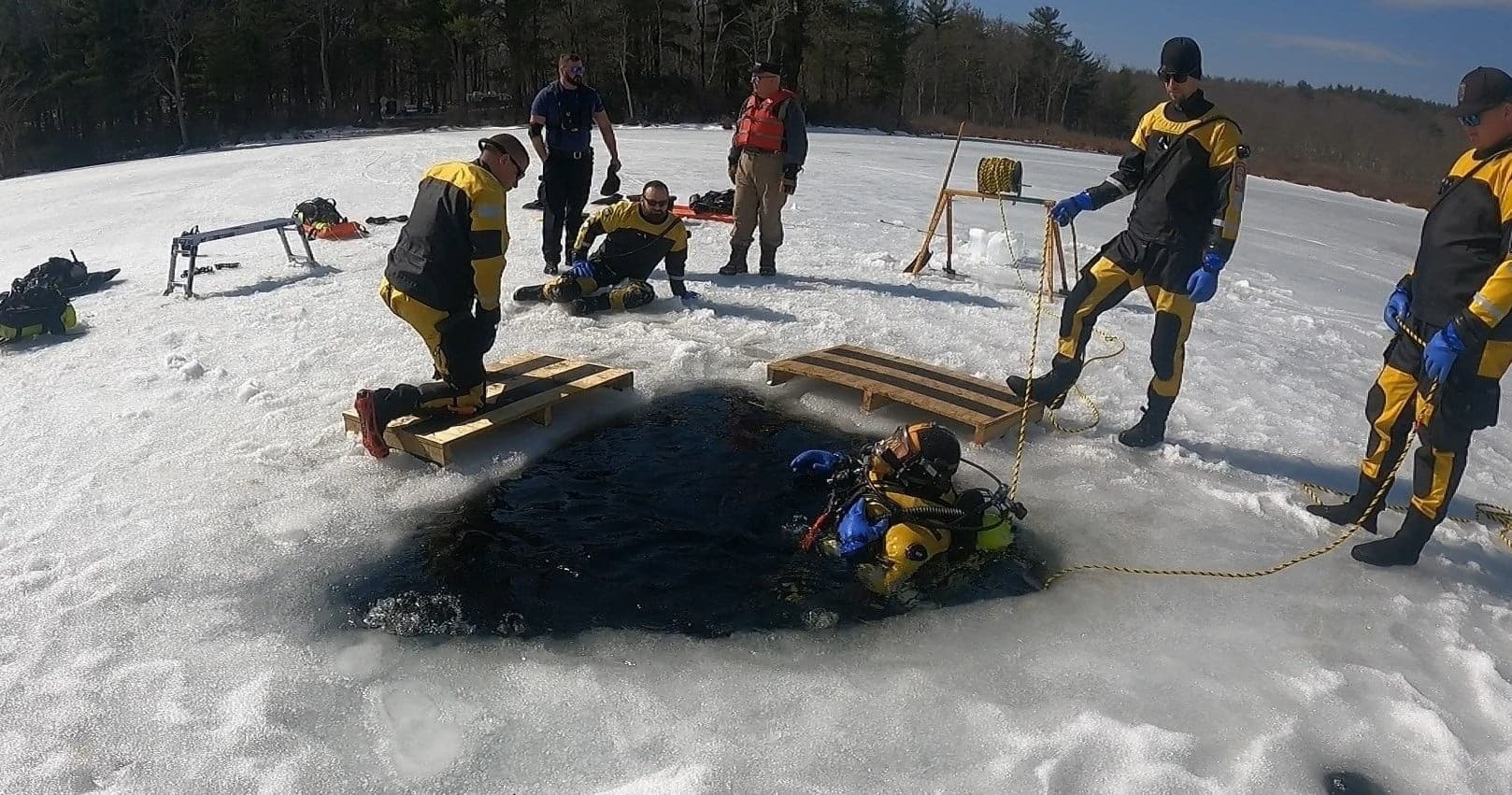 Scuba Shack Divers team