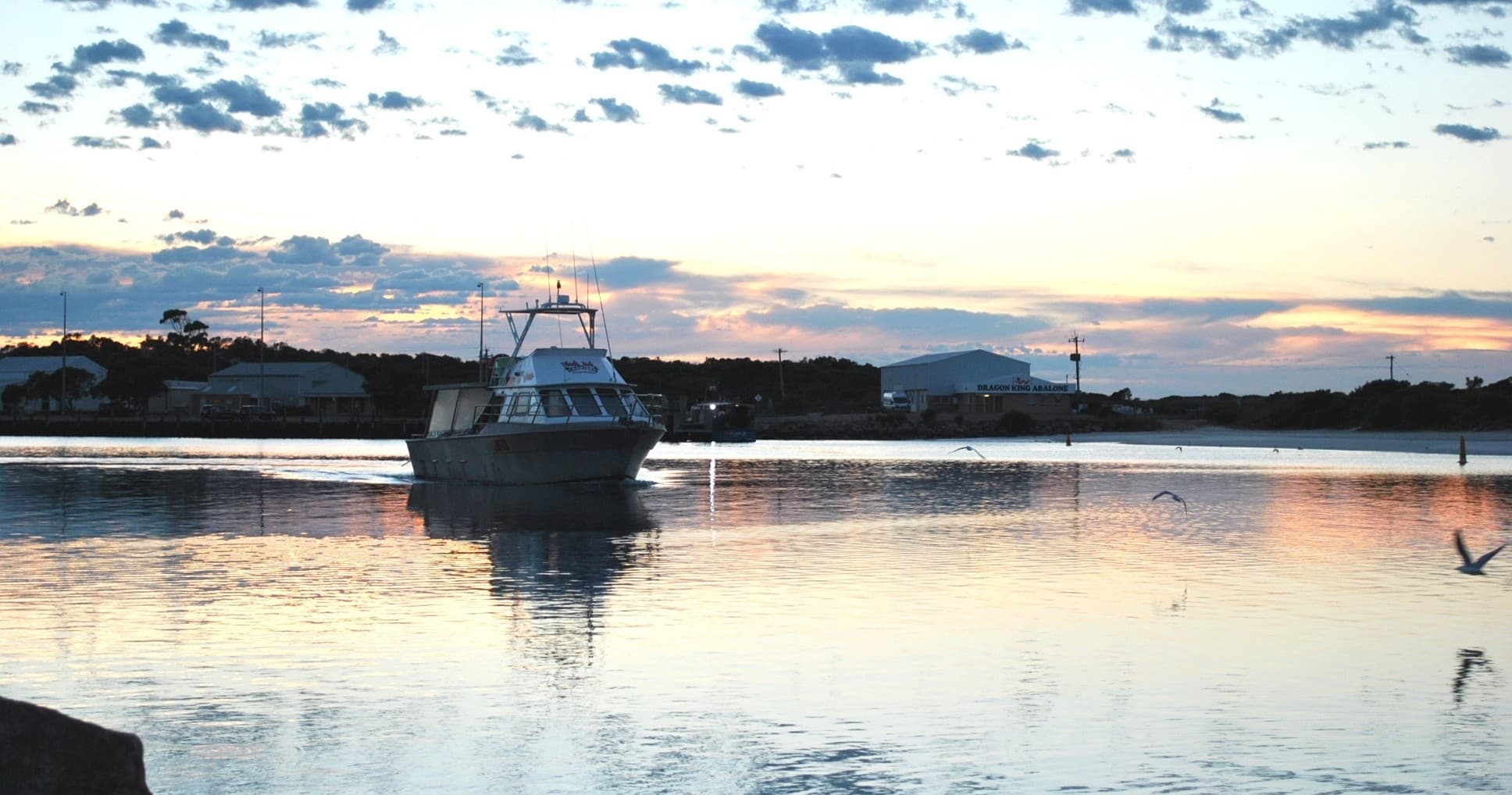 Offshore Fishing Private Charter in Esperance with Black Jack Charters