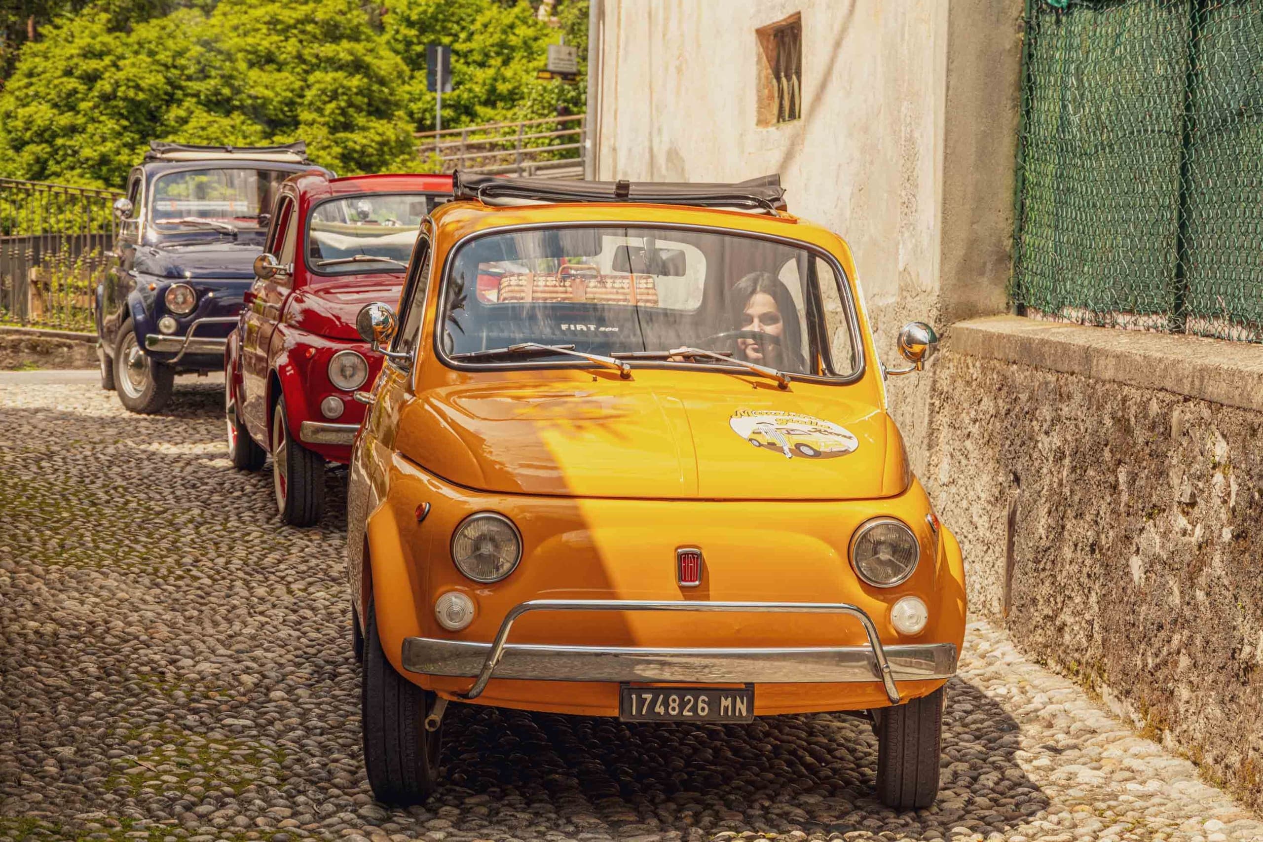 Vintage Fiat 500 Drive on Lake Como: 2-Hour Scenic Tour with Gina or Berta photo 1