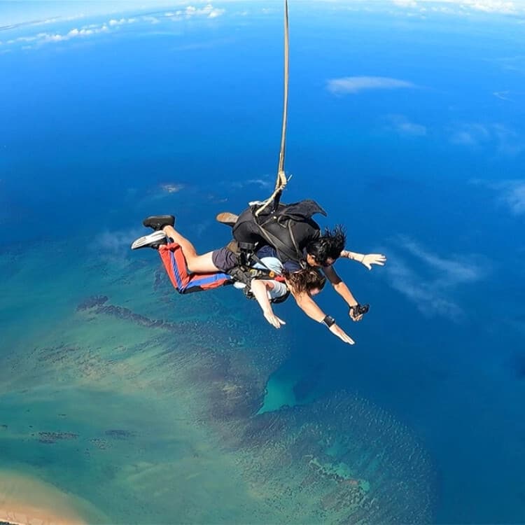 Airlie Beach 15,000-Foot Tandem Skydive with Beach Landing in the Whitsundays