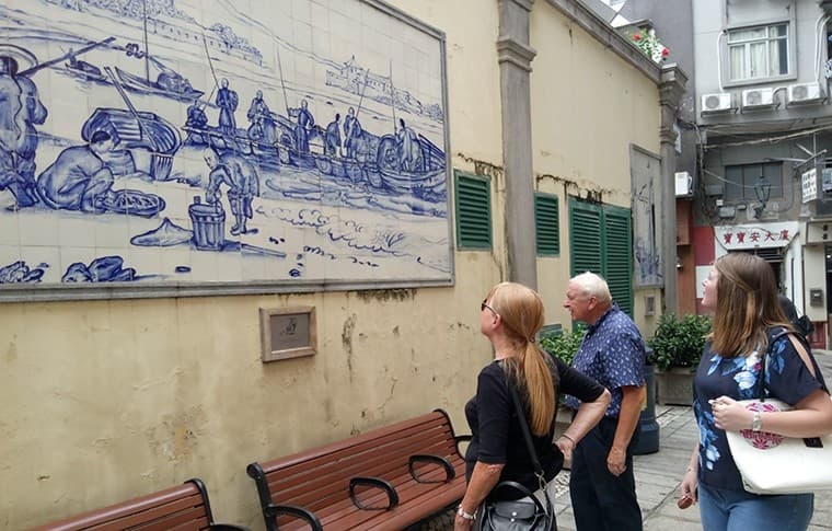 Private Macau Day Tour: Explore UNESCO Historic Centre, Taipa & Monte Fort