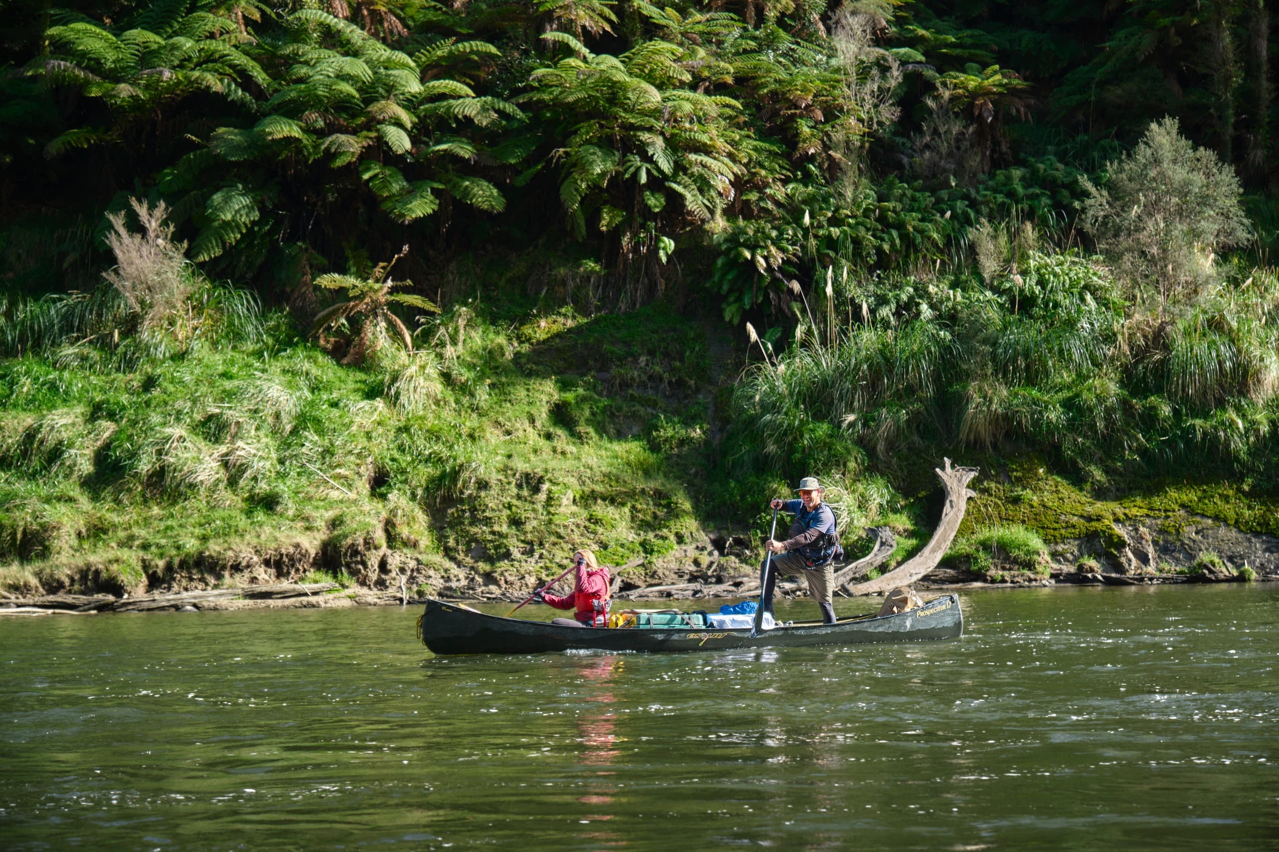 Whanganui National Park Canoe Trip with Canoe Safaris