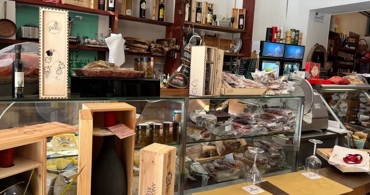 Cagliari Food Tour: A Taste of Tradition with Food Tours Cagliari
