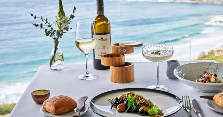 Seaplane to Jonah's Whale Beach: A Cliffside Lunch Above the Pacific photo 1