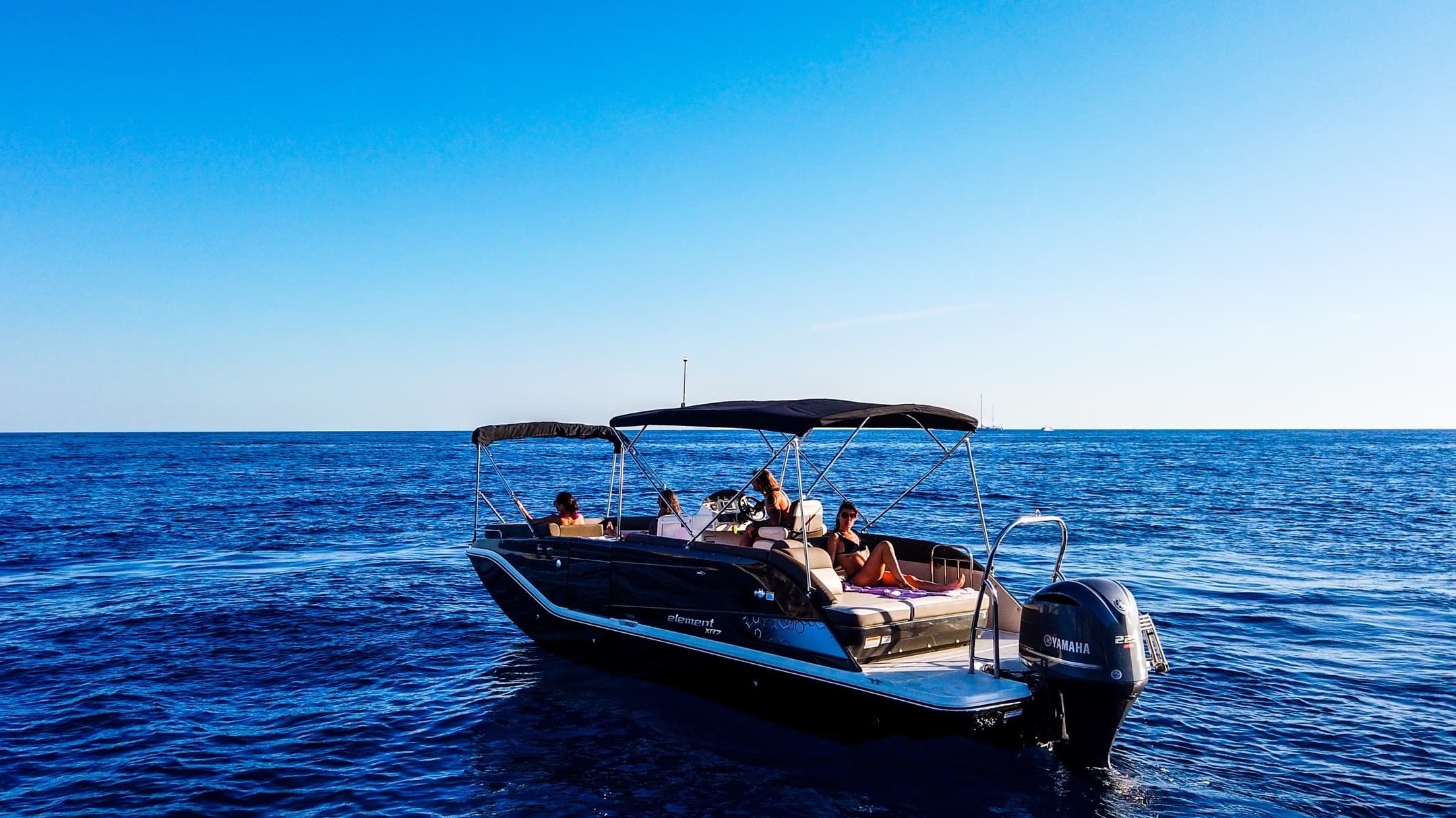 Cinque Terre Luxury Pontoon Cruise: Small-Group Boat Tour with Pesto Tasting photo 4