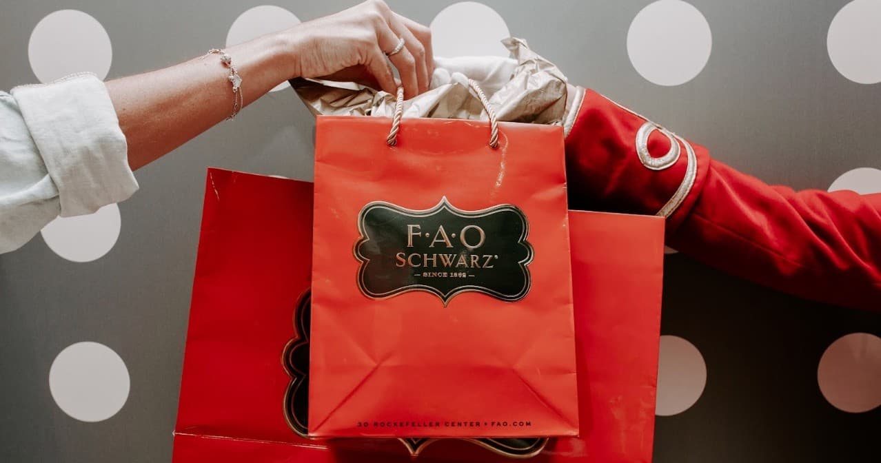Discover the Ultimate VIP Personal Shopping Experience at FAO Schwarz in New York