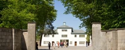 Sachsenhausen by Bus: A Guided Memorial Tour from Berlin