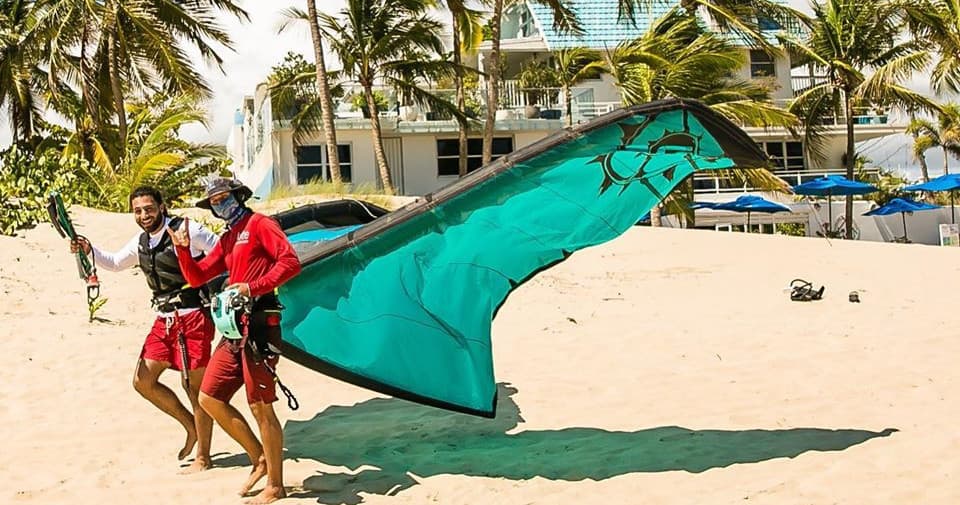 12 Hour Private Kiteboarding Lesson in San Juan, Puerto Rico