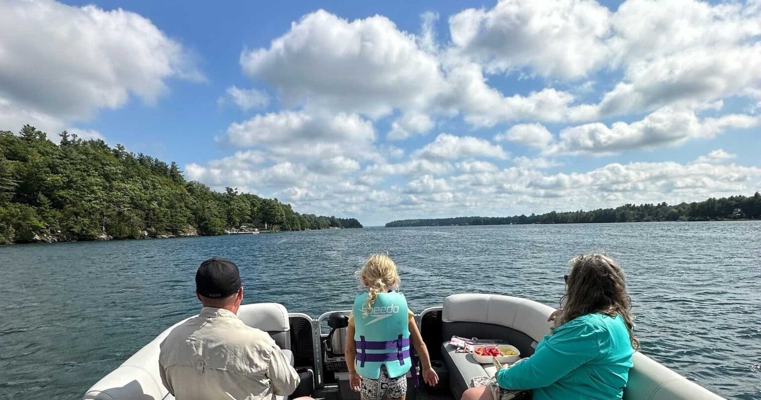 Water Activities: River Sightseeing Tour with Adonsa Tours