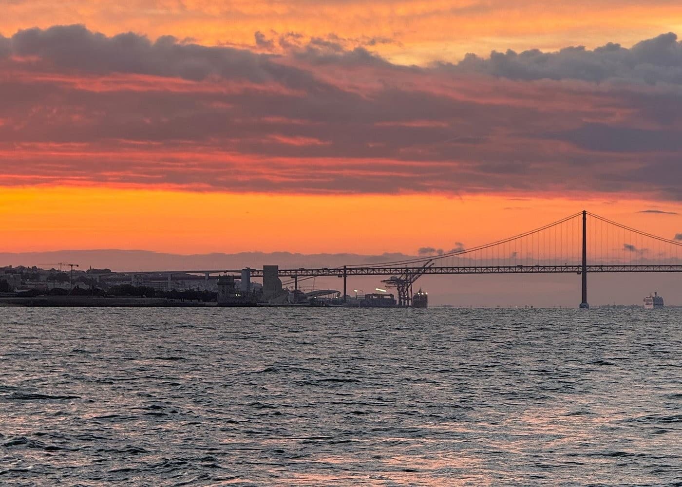 Sunset Sail on the Tagus: 2-Hour Lisbon Wine Cruise on a 33 ft Sailboat photo 1